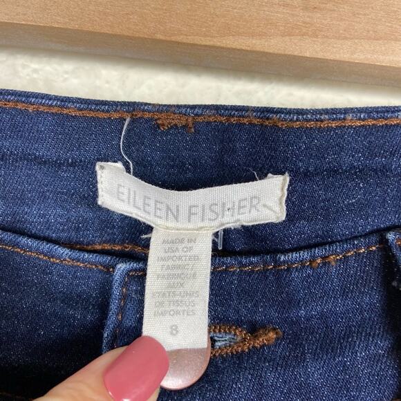 Eileen Fisher Mid Rise Jeans Dark Wash Skinny Straight Leg Size 8 - Picture 4 of 7